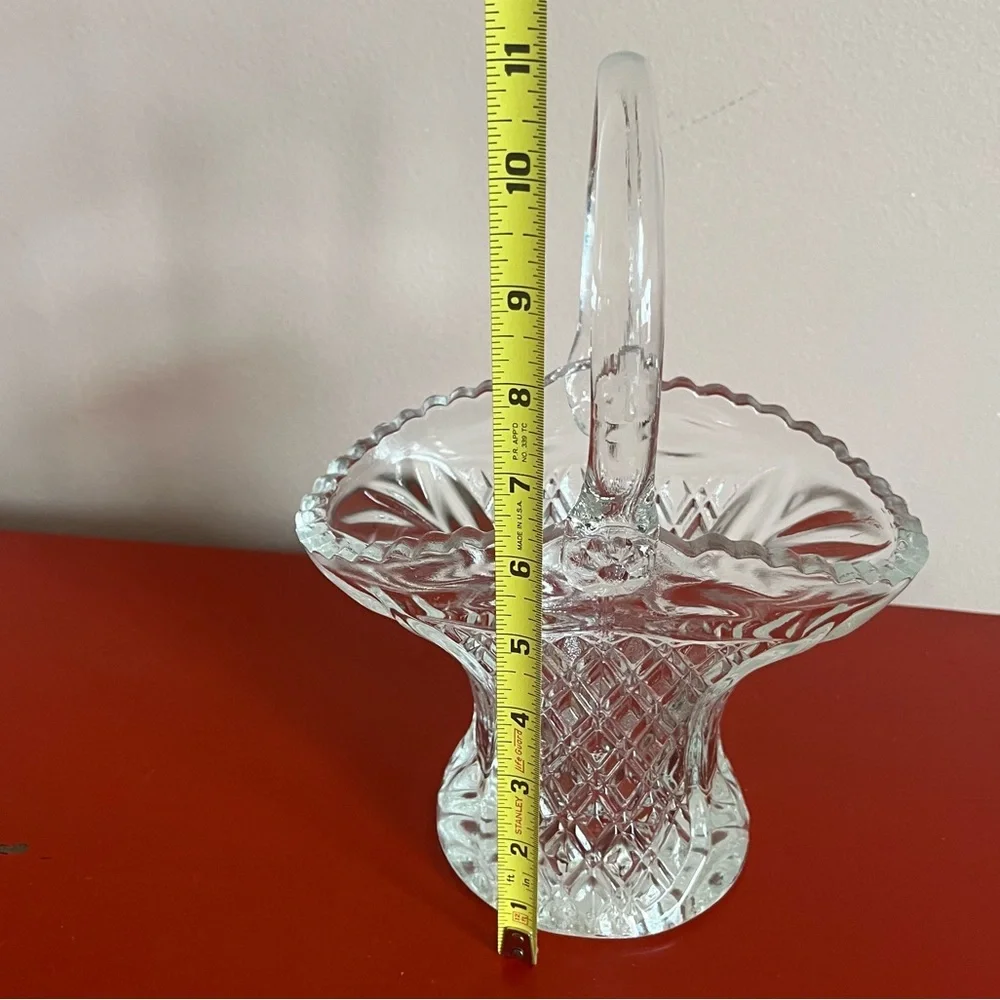 Vintage Princess House Intricate Crystal Clear Glass Basket in perfect condition - Picture 8 of 9